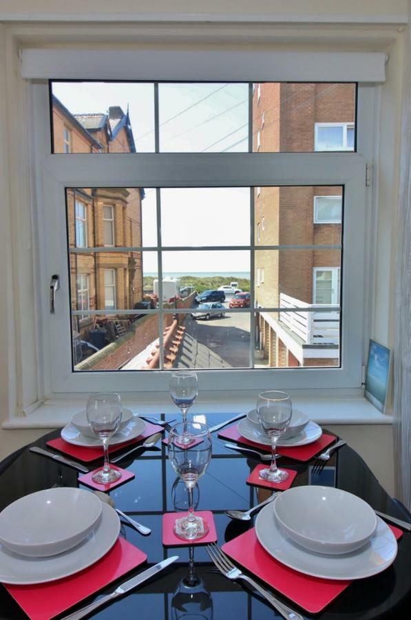 The Coach House Apartment Lytham St Annes Exterior foto