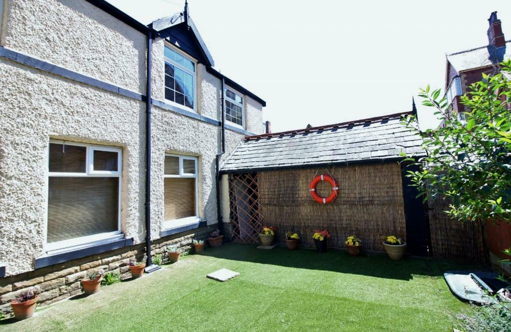 The Coach House Apartment Lytham St Annes Exterior foto